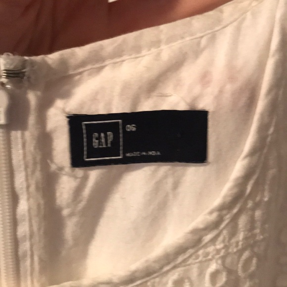 White eyelet dress - Picture 3 of 3